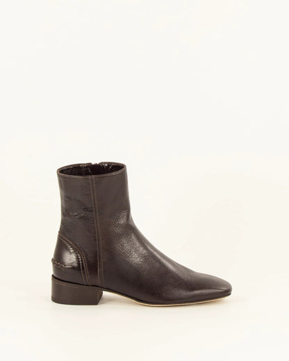 Moka Leather